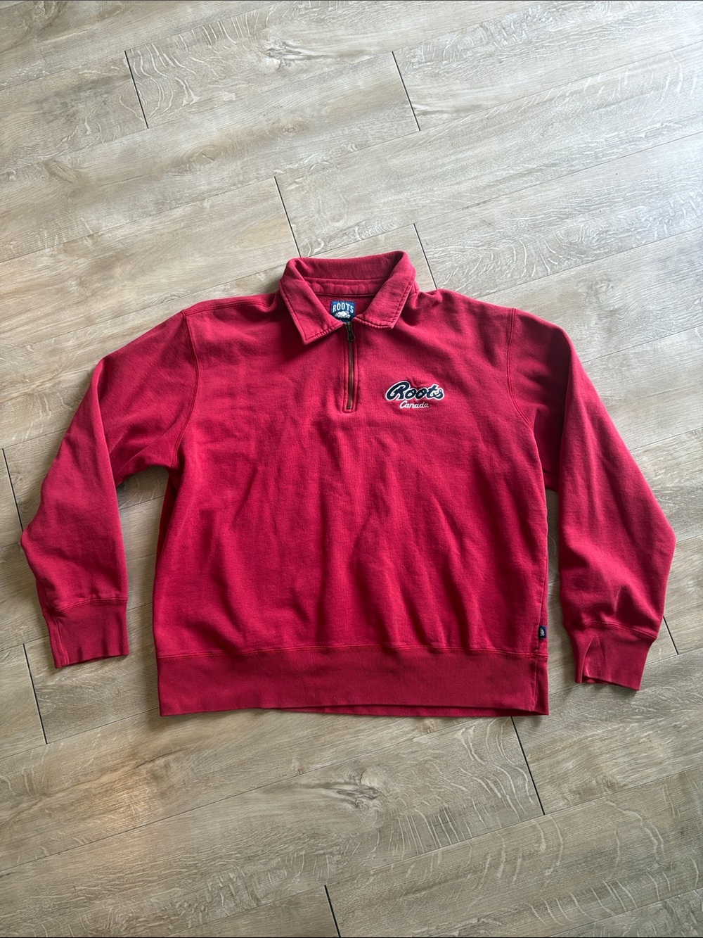 Roots Red Half-Zip Pullover Size XL